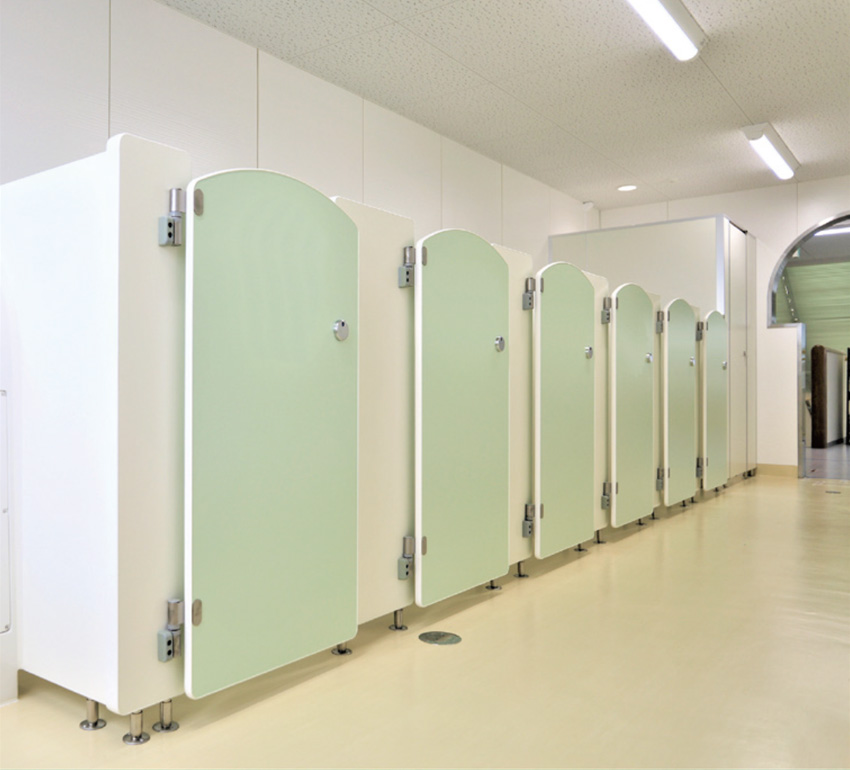 園児用ブース　子供の目線で考えた優しいトイレブース